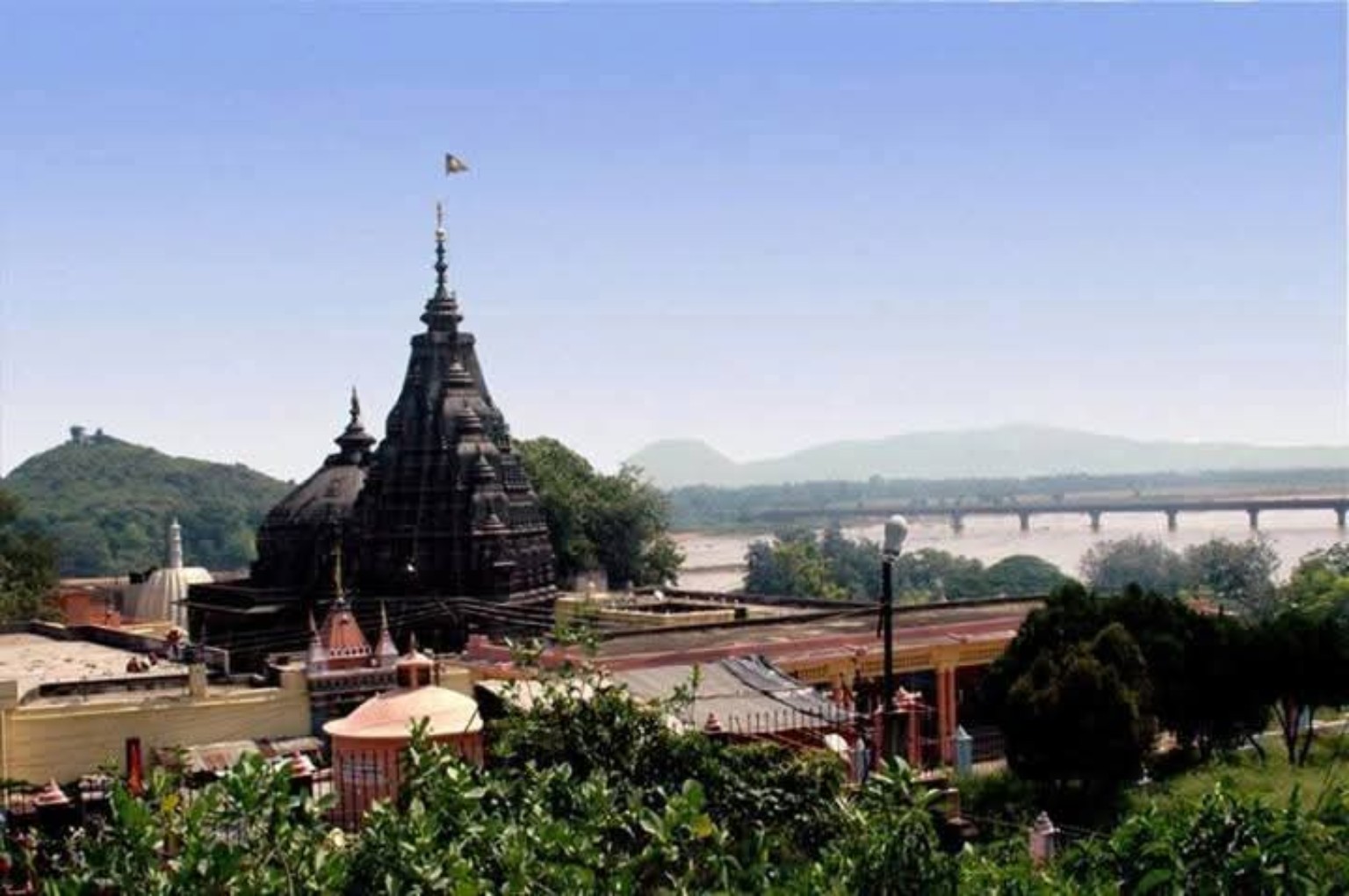 Vishnupad Mandir View